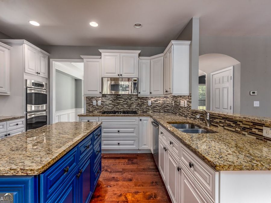 Property Image 8