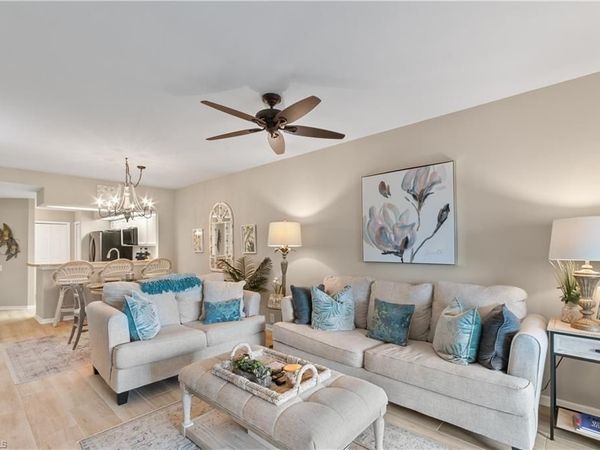 28076 Cavendish CT, Unit 2104, BONITA SPRINGS, FL 34135