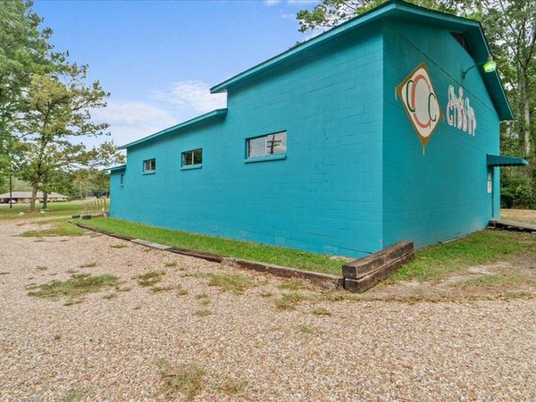 1404 S Fir Avenue, Collins, MS 39428