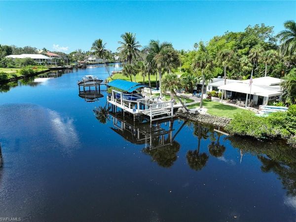 27191 Del LN, BONITA SPRINGS, FL 34135