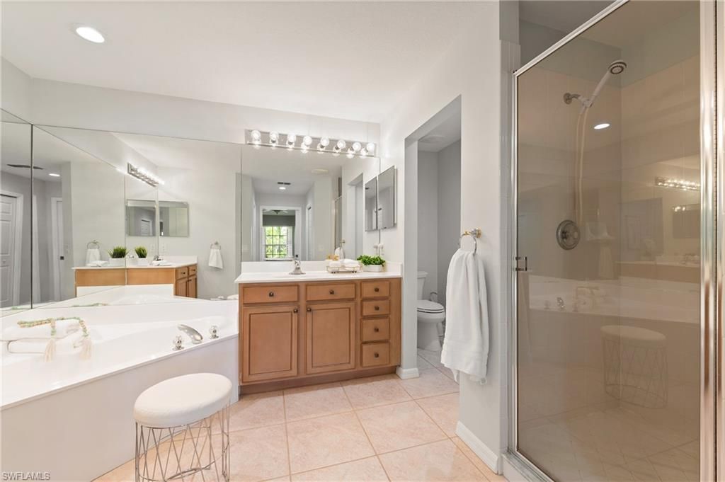 23320 Coconut Island Dr, Unit 202, Estero, FL 34134 Photo