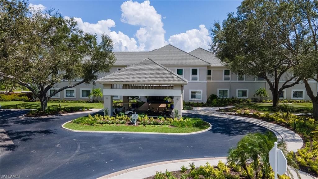 201 Arbor Lake Dr, Unit 2-101, Naples, FL 34110 Photo