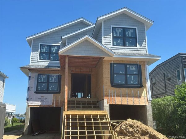 3505 Bay Front Drive, Baldwin Harbor, NY 11510