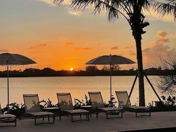 2560 S Ocean Blvd, Unit 312, Palm Beach, FL 33480