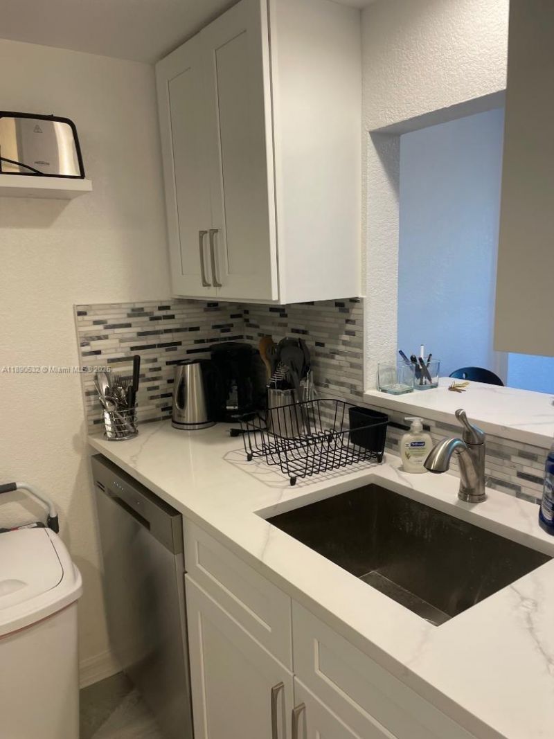 2560 S Ocean Blvd, Unit 312, Palm Beach, FL 33480 Photo