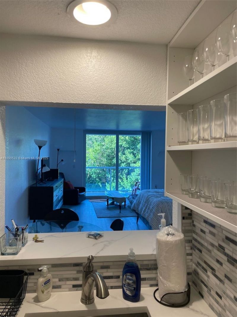 2560 S Ocean Blvd, Unit 312, Palm Beach, FL 33480 Photo