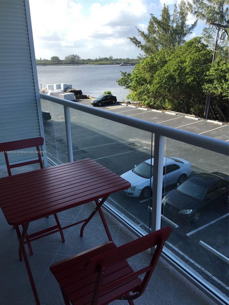 2560 S Ocean Blvd, Unit 312, Palm Beach, FL 33480 Photo