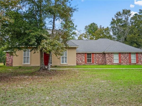 30223 EAST Street, Lacombe, LA 70445