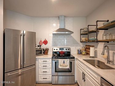 1655 THE GREENS Way, Unit 2812, Jacksonville Beach, FL 32250