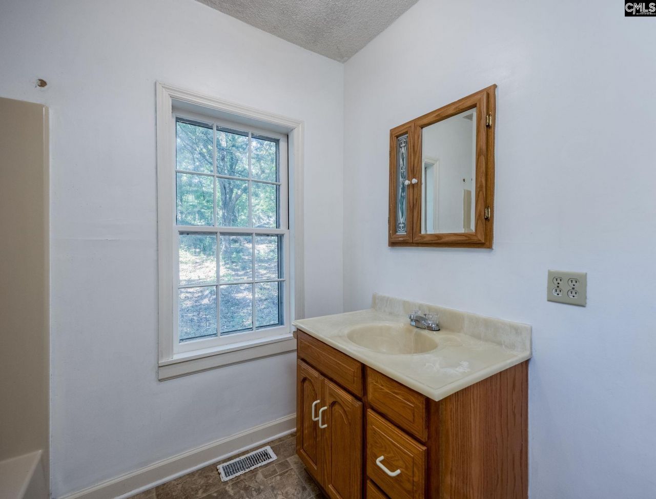 2086 Rion Road Photo 19