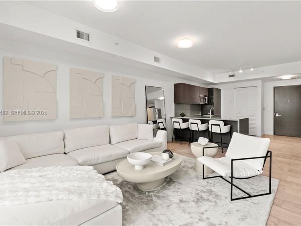 1080 Brickell Ave, Unit 2606, Miami, FL 33131