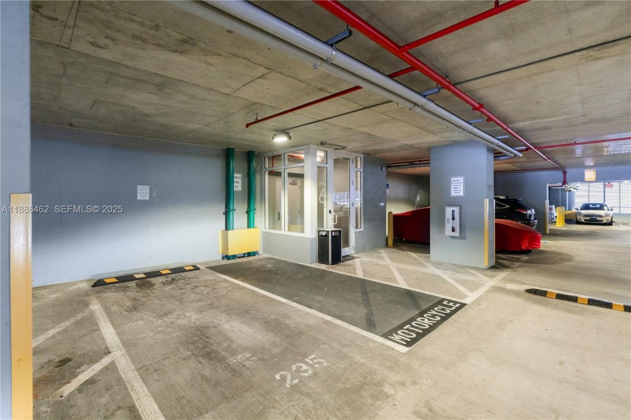 1080 Brickell Ave, Unit 2606, Miami, FL 33131 Photo