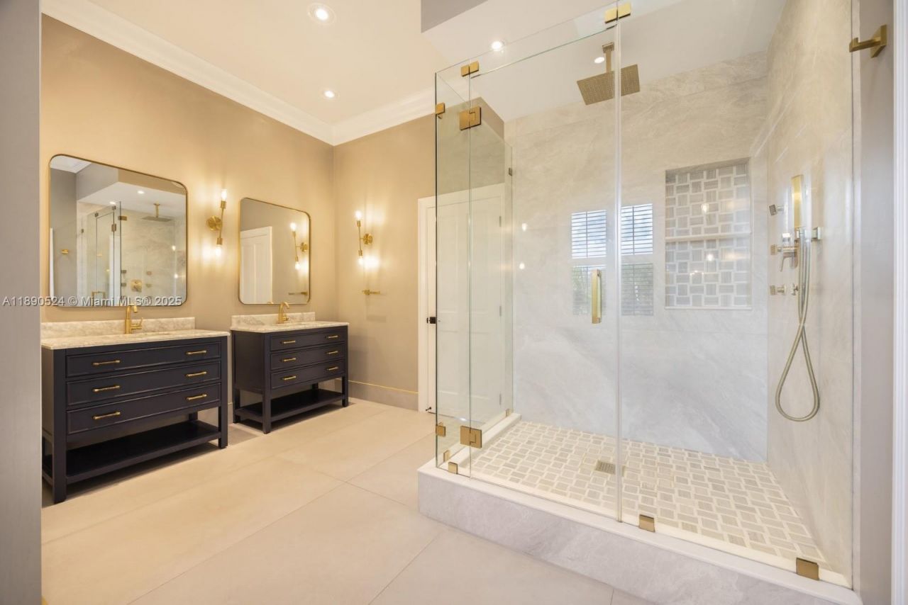 8521 SW 145th St, Palmetto Bay, FL 33158 Photo