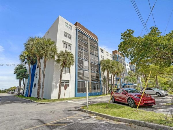 501 E Dania Beach Blvd, Unit 5-1G, Dania Beach, FL 33004