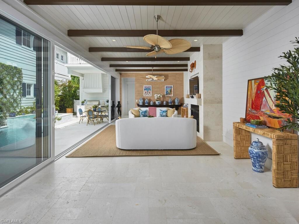 909 10th Ave S, Naples, FL 34102 Photo