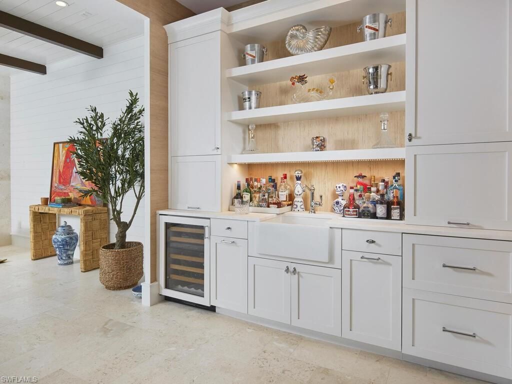 909 10th Ave S, Naples, FL 34102 Photo