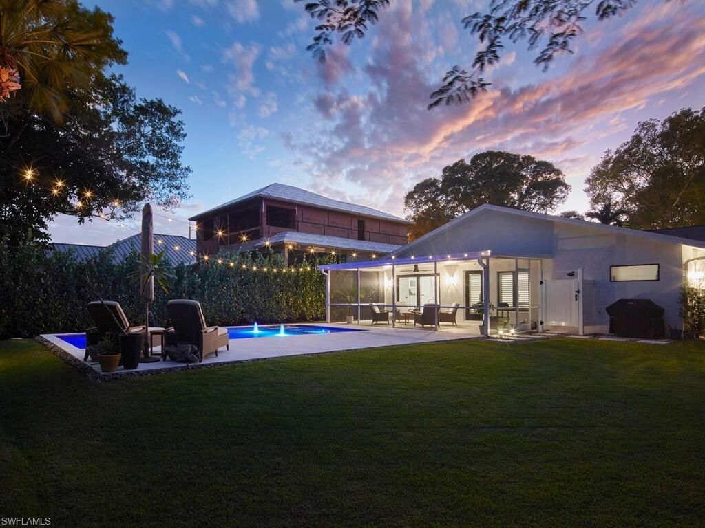 1080 13th St N, Naples, FL 34102 Photo