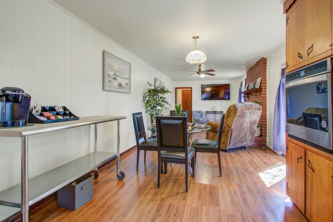 1925 Belgrade Avenue Photo 15