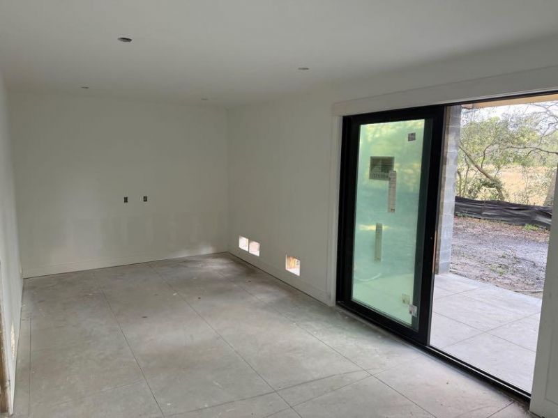 830 Curved Creek Court Photo 4