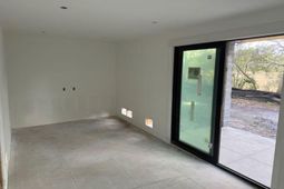 830 Curved Creek Court photo 4