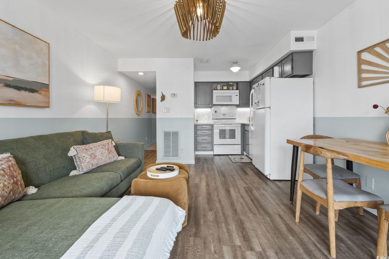 301 N Waccamaw Dr. Photo 12