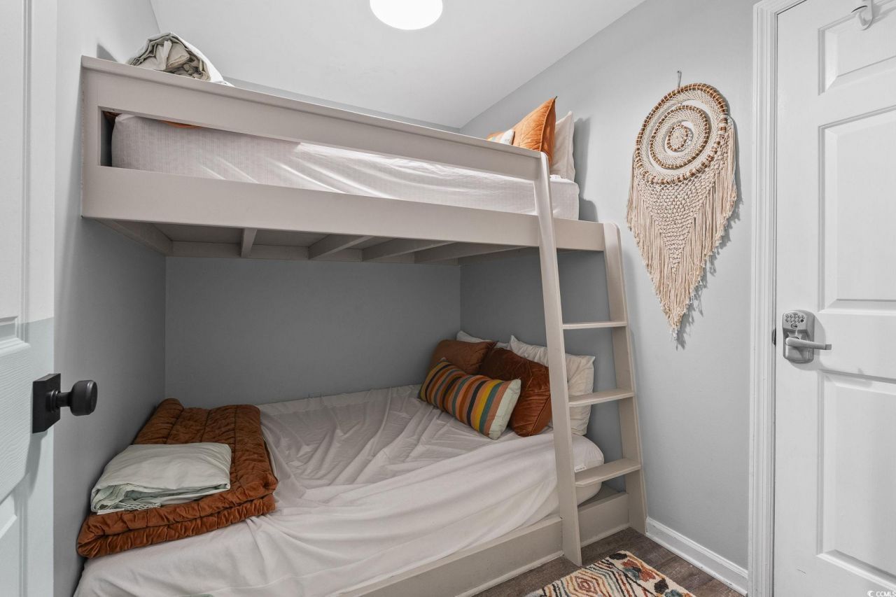 301 N Waccamaw Dr. Photo 9