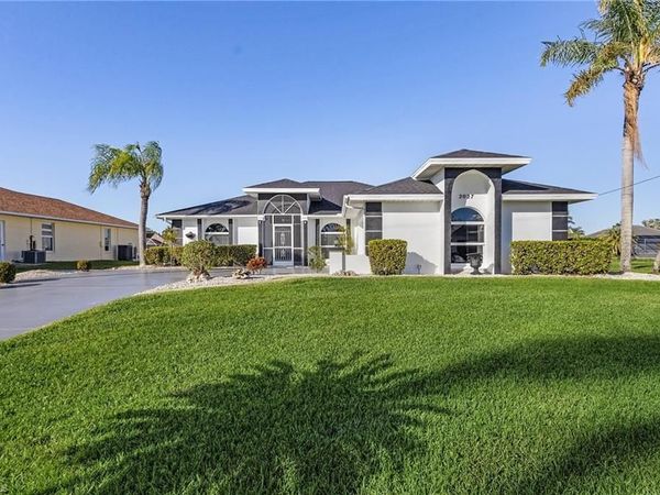 2027 SE 21st ST, CAPE CORAL, FL 33990