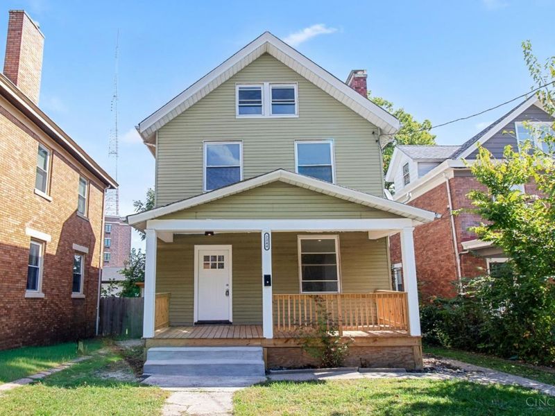 2344 Highland Avenue, Cincinnati, OH 45219 Photo 1