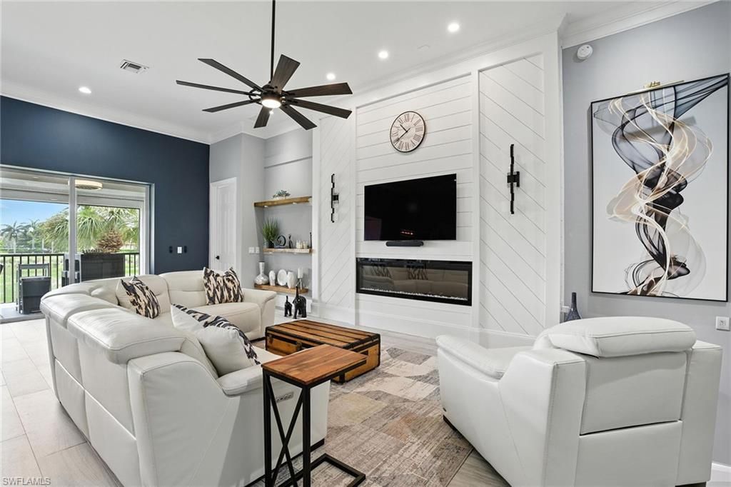 9250 Triana Ter, Unit 204, Fort Myers, FL 33912 Main Photo