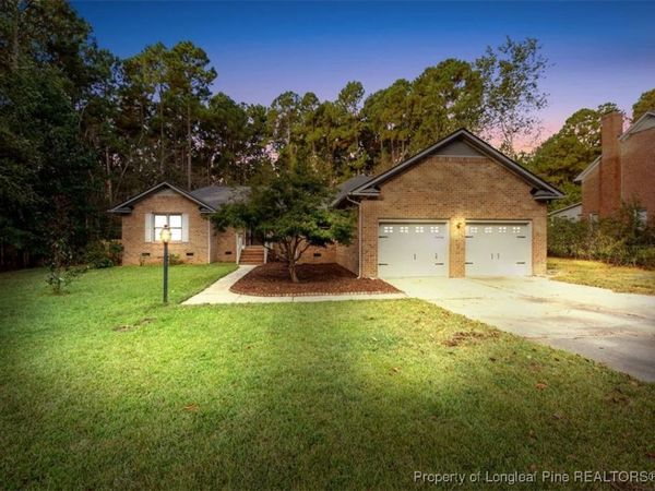 7559 Firethorn Drive, Fayetteville, NC 28311