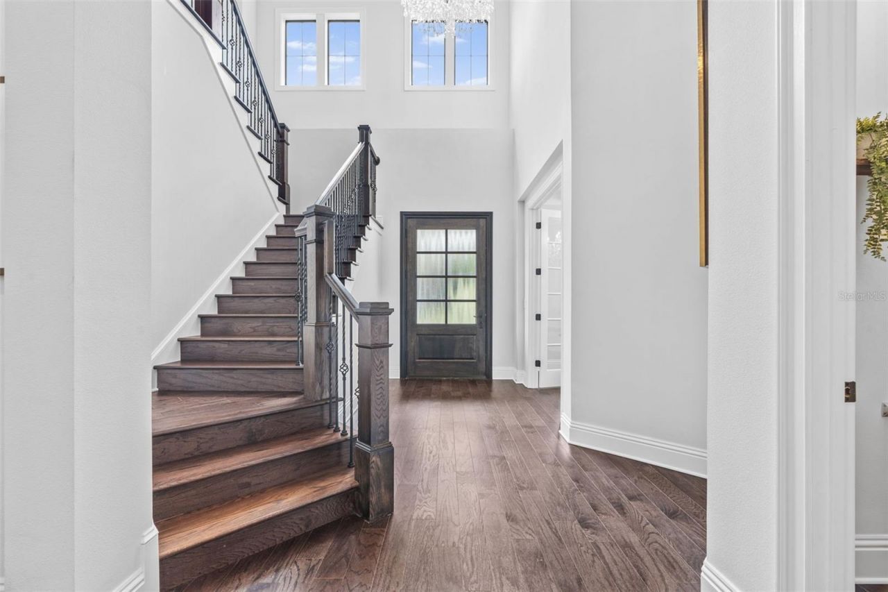 242 Estado Way Ne, Saint Petersburg, FL 33704 Photo