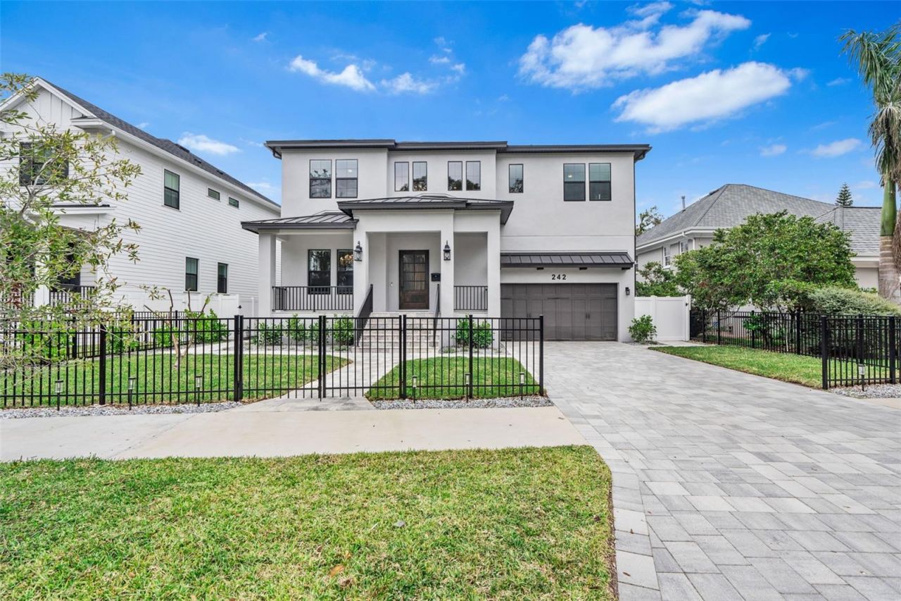 242 Estado Way Ne, Saint Petersburg, FL 33704 Photo