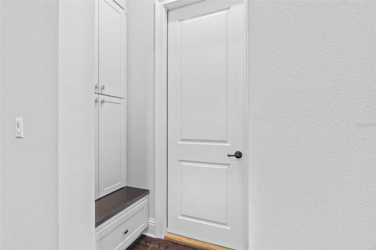 242 Estado Way Ne, Saint Petersburg, FL 33704 Photo