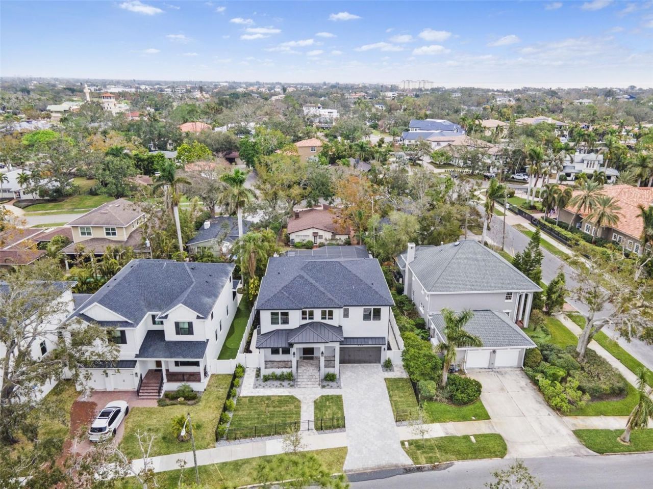 242 Estado Way Ne, Saint Petersburg, FL 33704 Photo