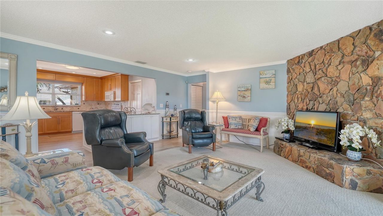 4503 Coral Lake Drive, Bradenton, FL 34210 Photo