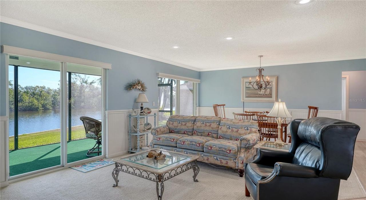 4503 Coral Lake Drive, Bradenton, FL 34210 Photo