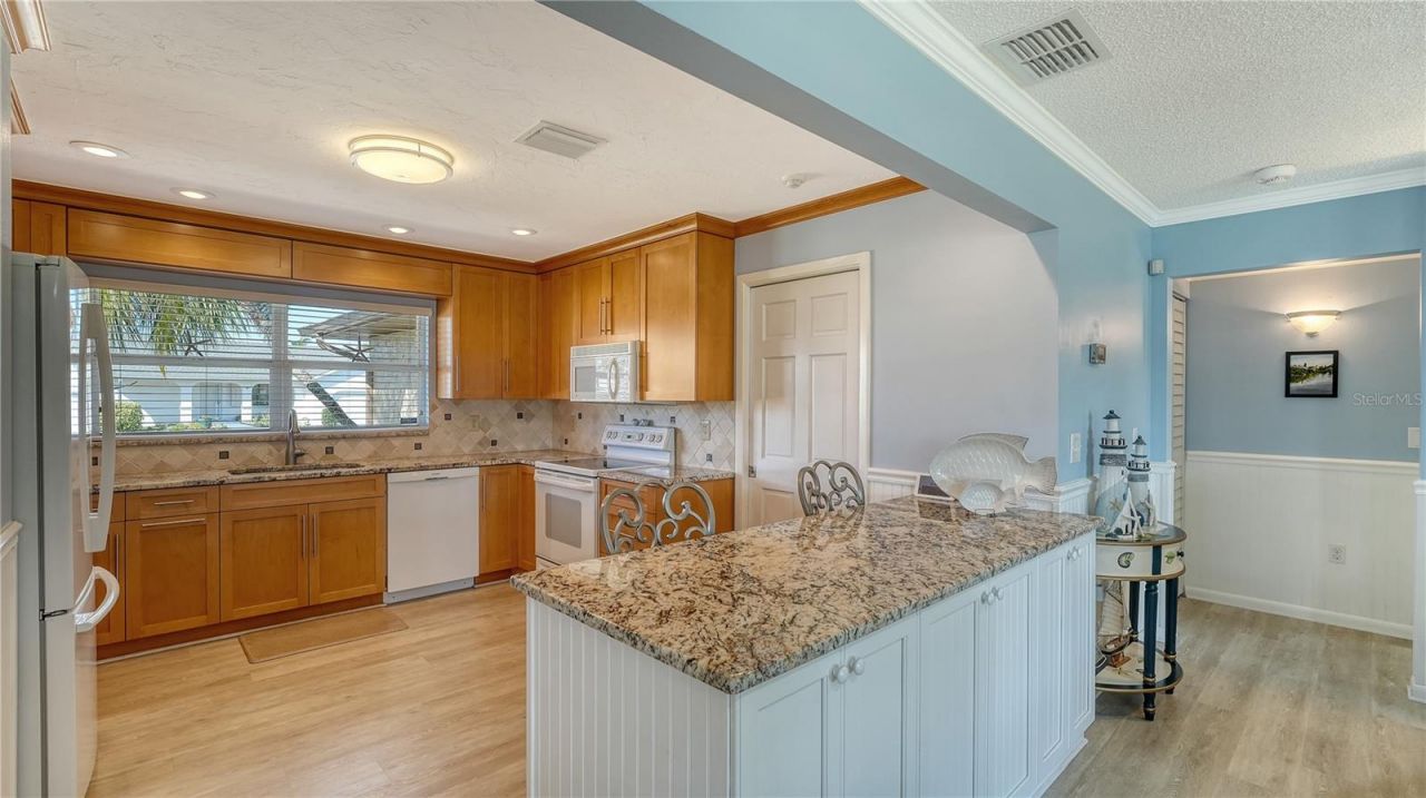 4503 Coral Lake Drive, Bradenton, FL 34210 Photo