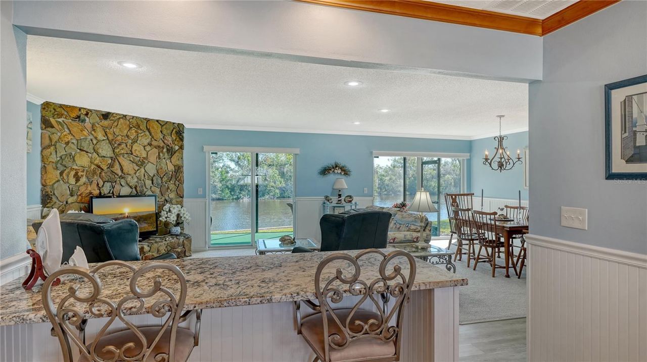 4503 Coral Lake Drive, Bradenton, FL 34210 Photo