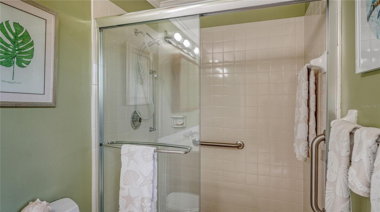 4503 Coral Lake Drive, Bradenton, FL 34210 Photo