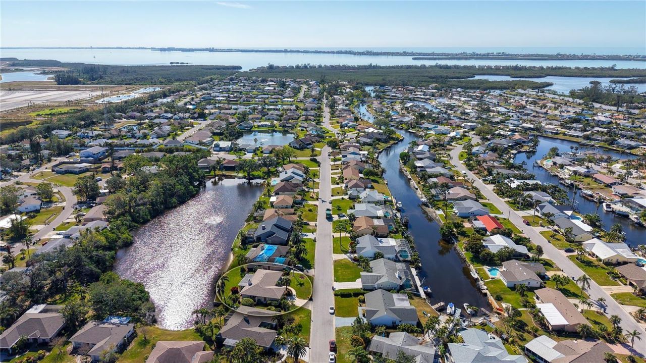 4503 Coral Lake Drive, Bradenton, FL 34210 Photo