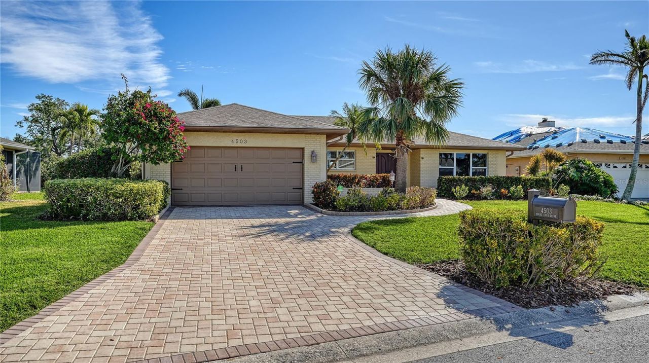 4503 Coral Lake Drive, Bradenton, FL 34210 Photo