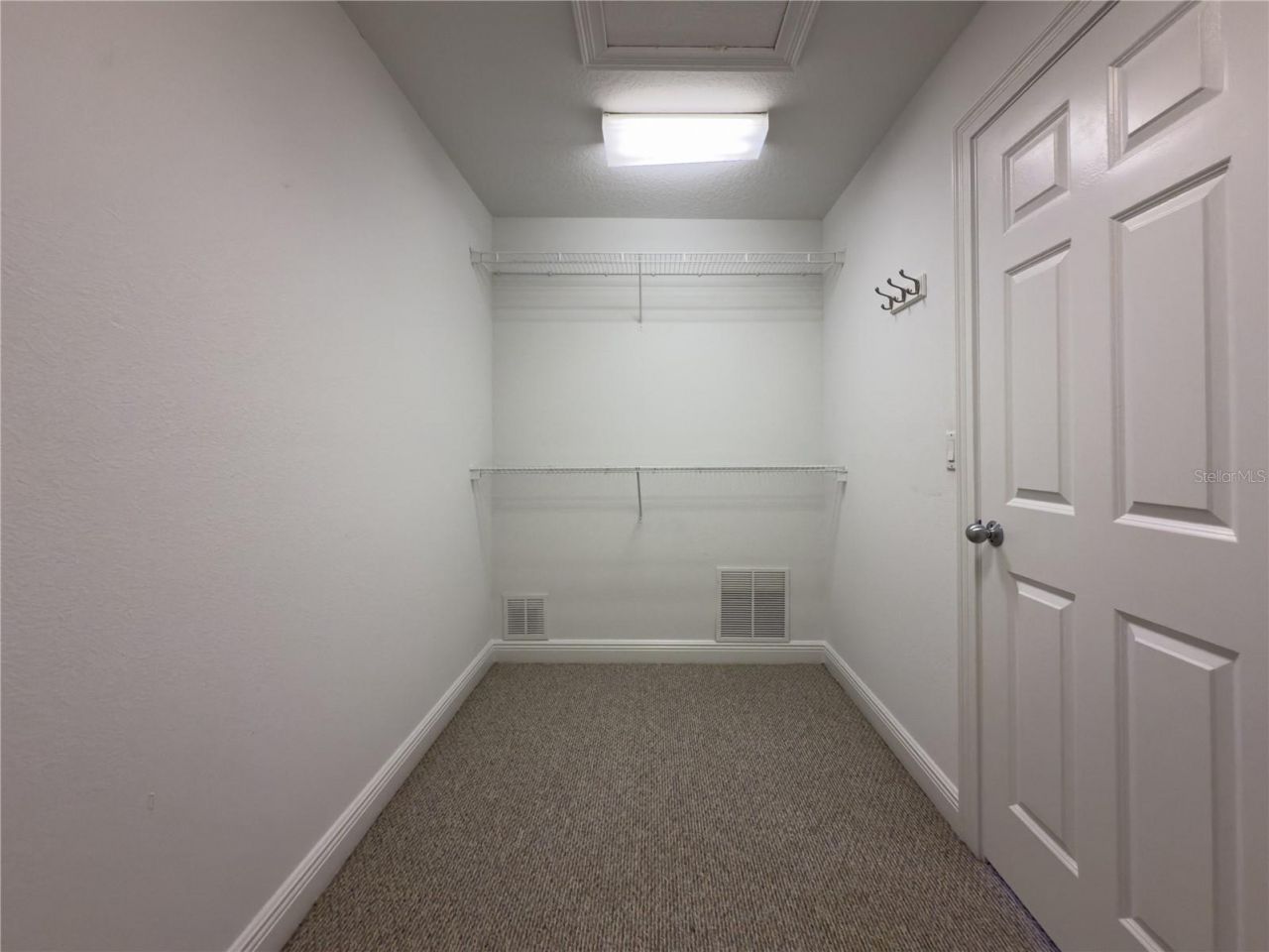 3106 Colonial Drive, Clearwater, FL 33759 Photo