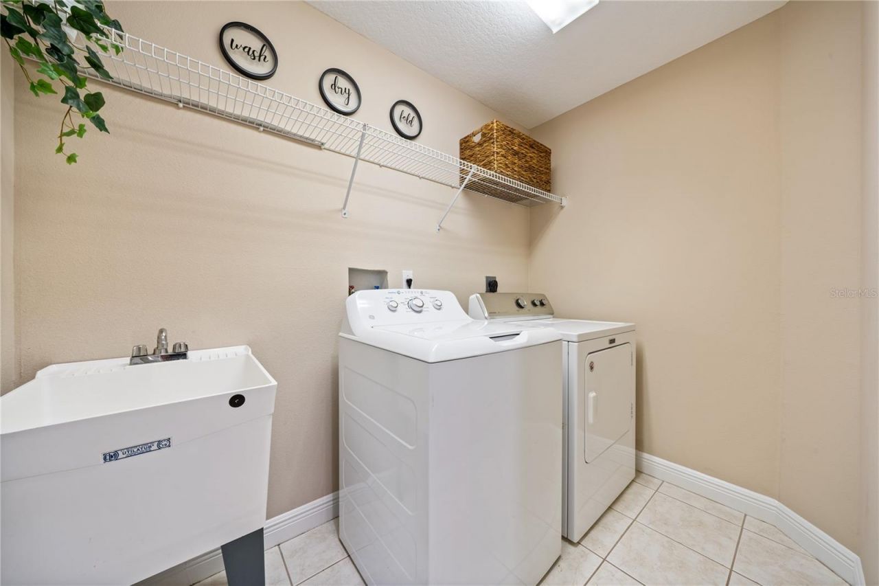 3106 Colonial Drive, Clearwater, FL 33759 Photo