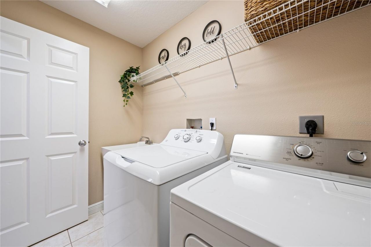 3106 Colonial Drive, Clearwater, FL 33759 Photo