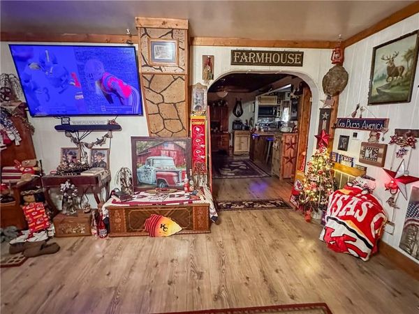 6322 NE Maple Road, Fairport, MO 64469