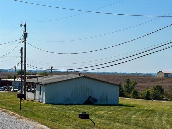 NE Maple Road, Fairport, MO 64469