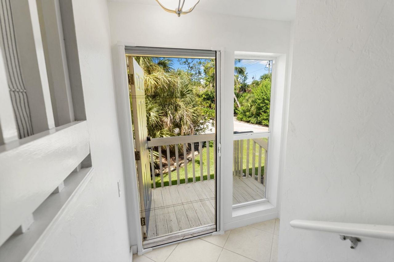 1039 Beach Rd, Unit 104, Sanibel, FL 33957 Photo