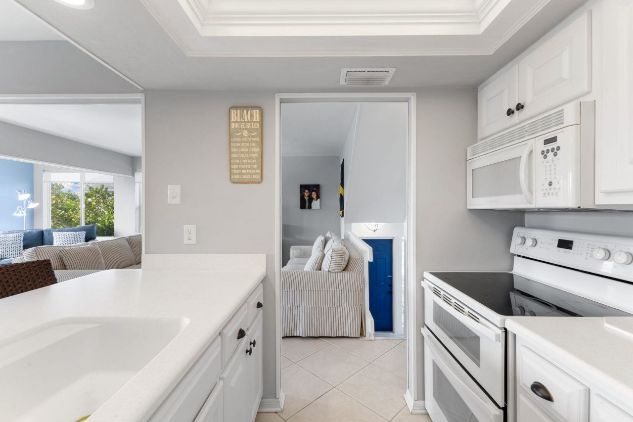 1039 Beach Rd, Unit 104, Sanibel, FL 33957 Photo