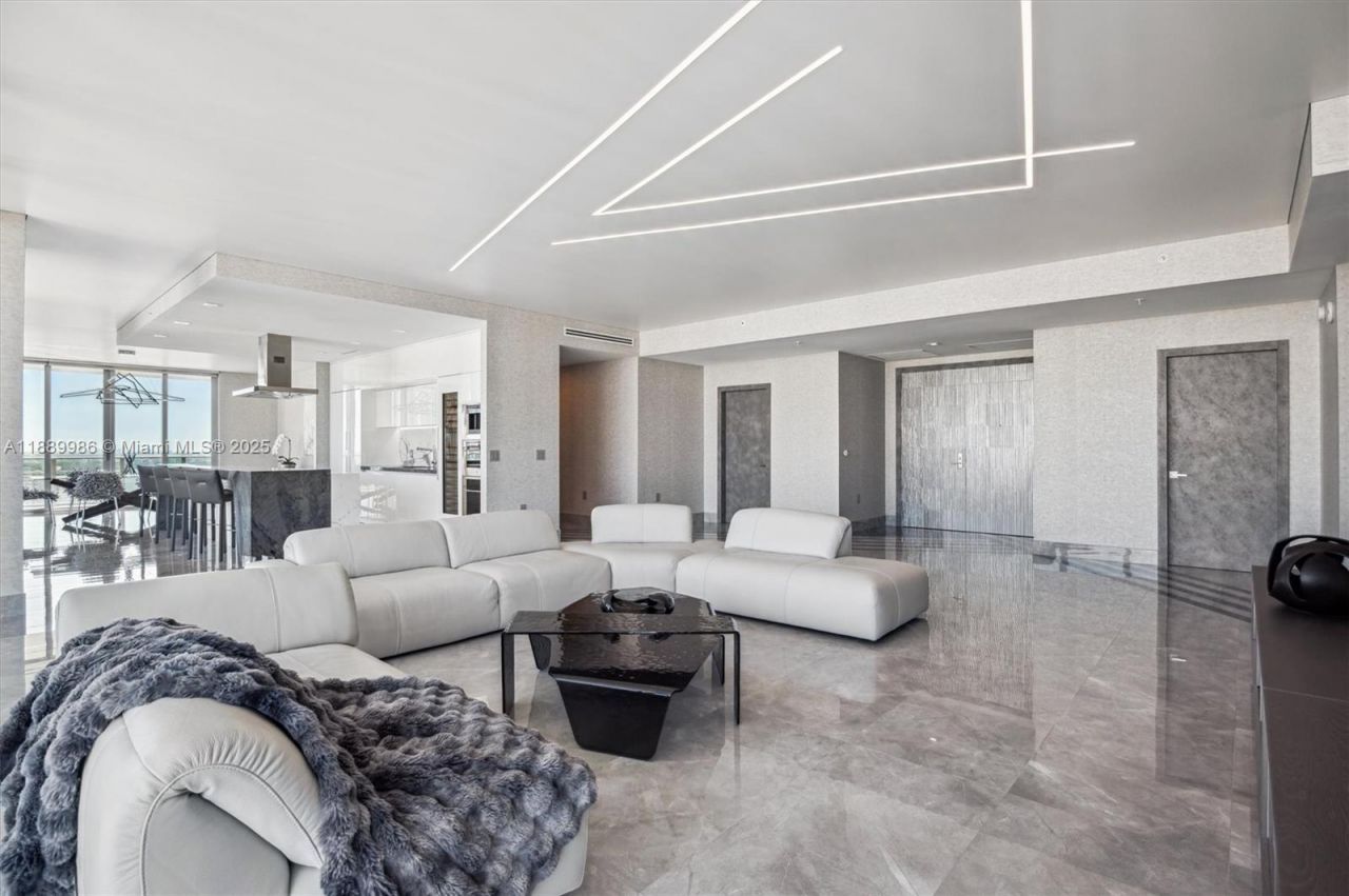 330 Sunny Isles Blvd, Unit 5-UPH04, Sunny Isles Beach, FL 33160 Photo