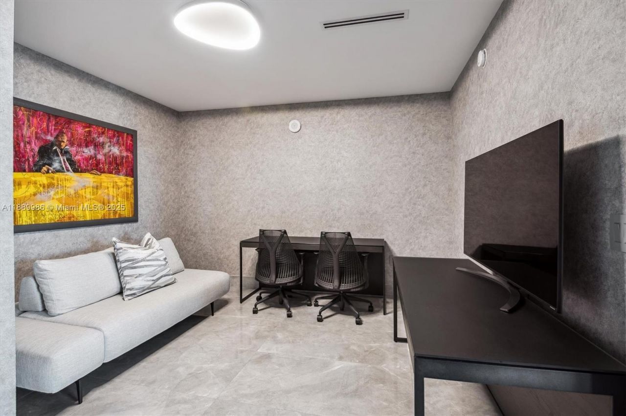 330 Sunny Isles Blvd, Unit 5-UPH04, Sunny Isles Beach, FL 33160 Photo